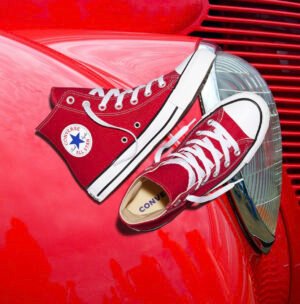 74FE4DEC-B8B2-4677-A171-6C963848B93C converce botas clasicas rojas